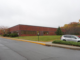 3330 Tillman Dr, Bensalem PA - Services immobiliers commerciaux