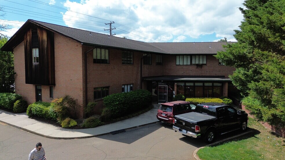 220 Culpeper St, Warrenton, VA à louer - Photo du bâtiment - Image 2 de 4