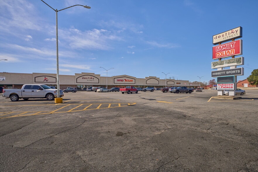 850 College St, Eastman, GA à vendre - Photo du bâtiment - Image 2 de 14