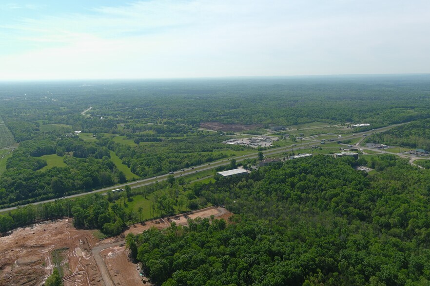 1647 Old Highway 99, Columbia, TN à vendre - Photo du bâtiment - Image 3 de 7