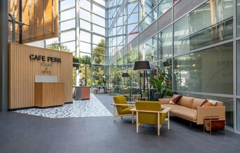 100 Brook Dr, Reading for lease Interior Photo- Image 1 of 7