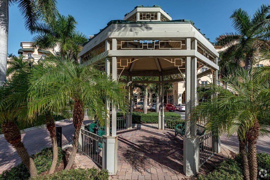 Congress Ave, Boynton Beach, FL à louer - Photo du bâtiment - Image 2 de 26