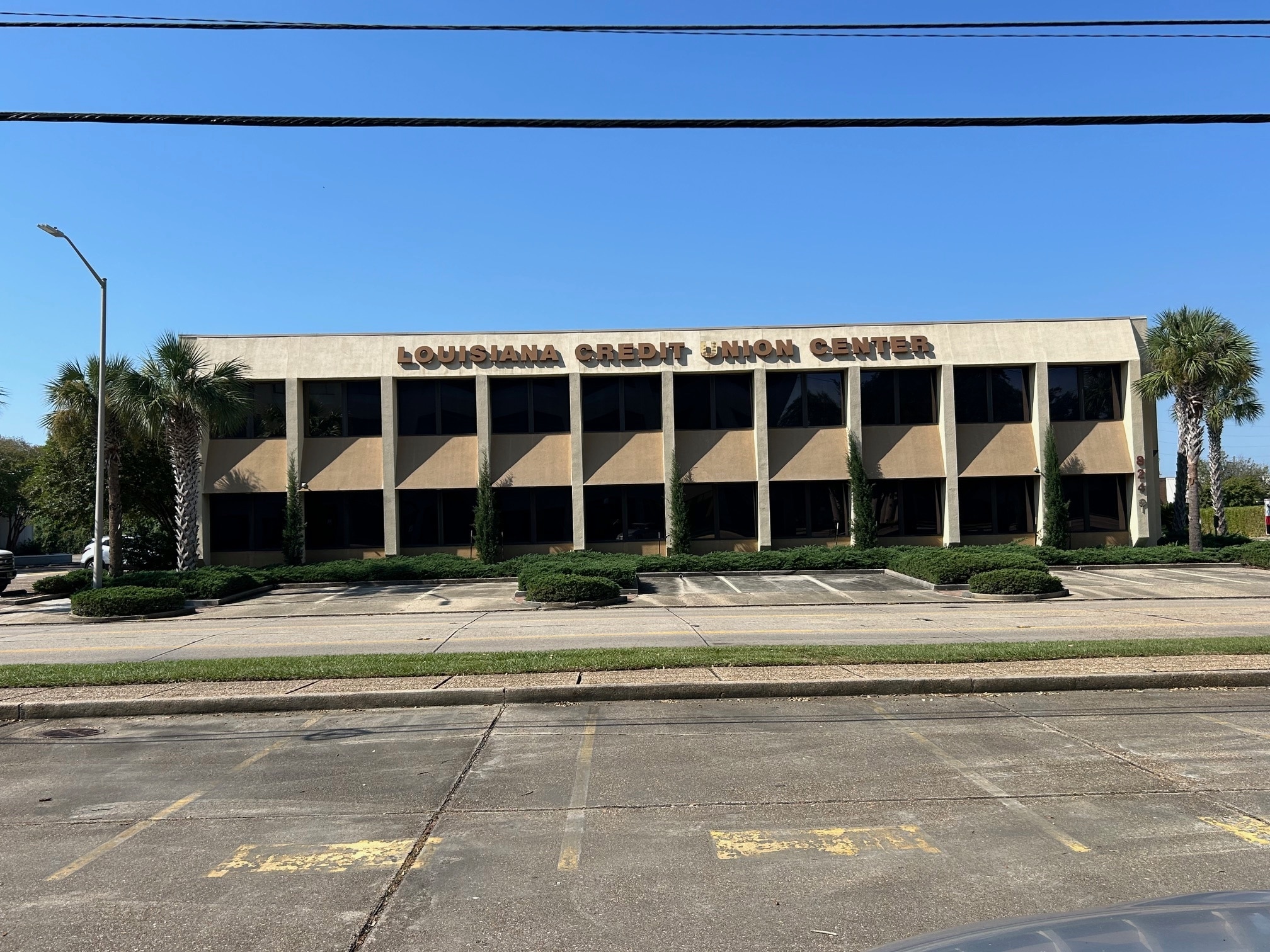 824 Elmwood Park Blvd, Harahan, LA for lease Primary Photo- Image 1 of 35