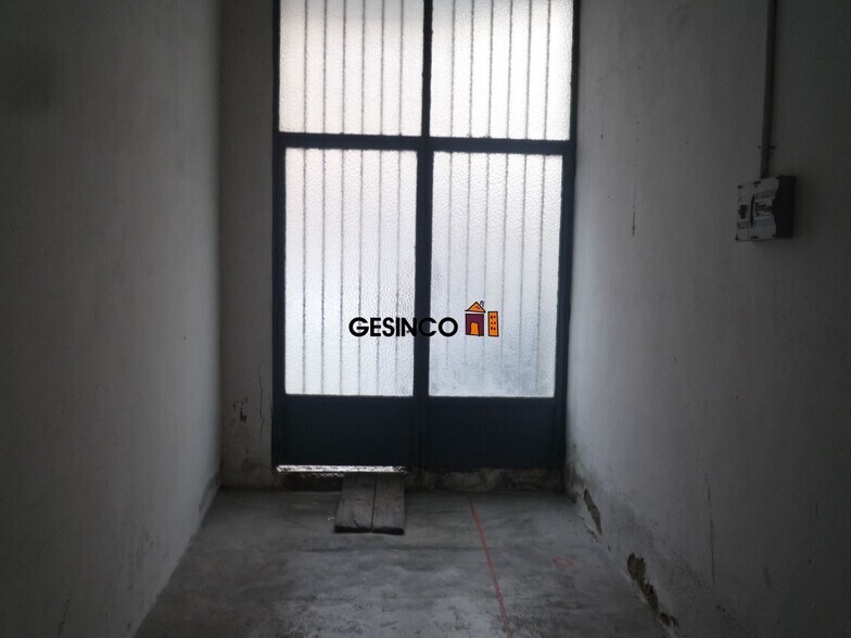 Commerce de détail dans Ontinyent, Valencia à vendre - Photo du bâtiment - Image 3 de 6