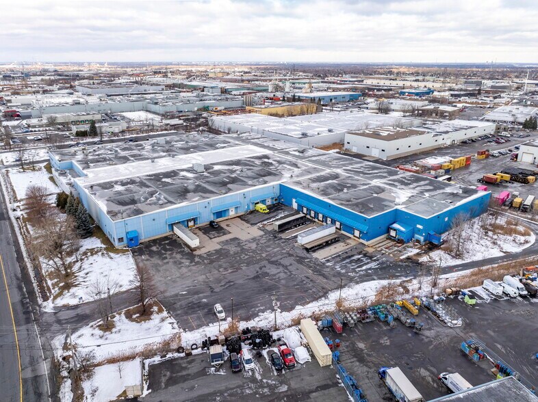 1485 St De Coulomb, Boucherville, QC à vendre - Photo du bâtiment - Image 1 de 1