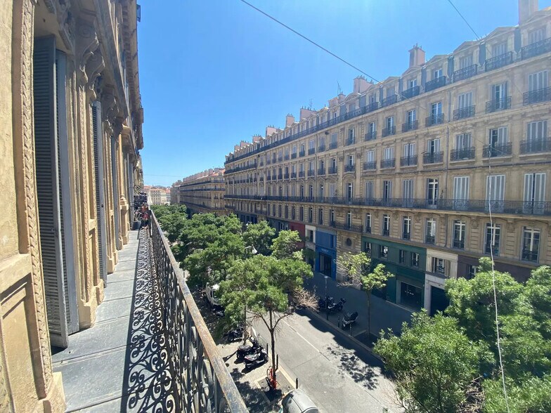 Bureau dans Marseille à louer - Photo du bâtiment - Image 3 de 5