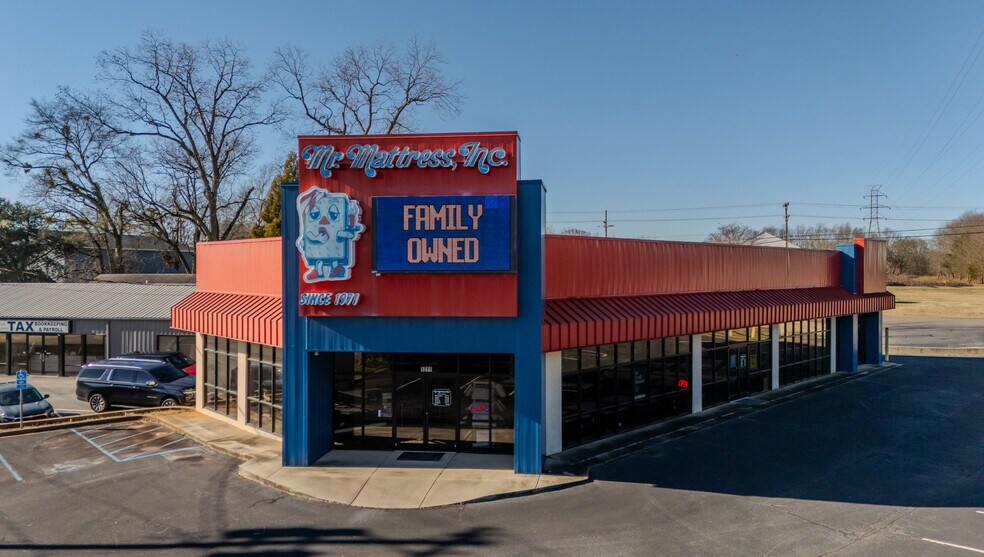 1088 S Pendleton St, Easley, SC à vendre - Photo du bâtiment - Image 2 de 23