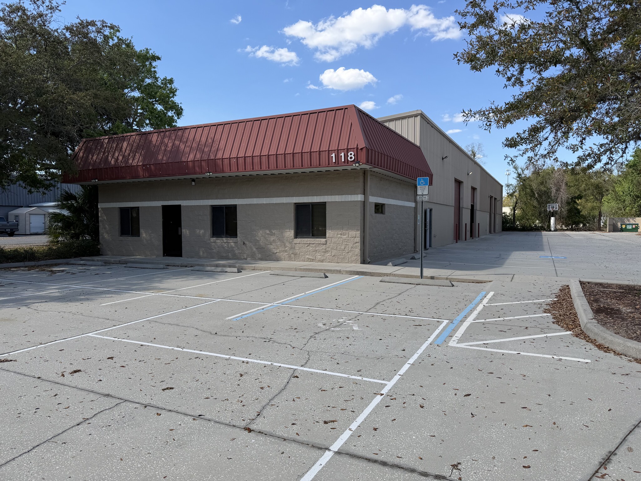 118 Central Park Pl, Sanford, FL for lease Primary Photo- Image 1 of 3