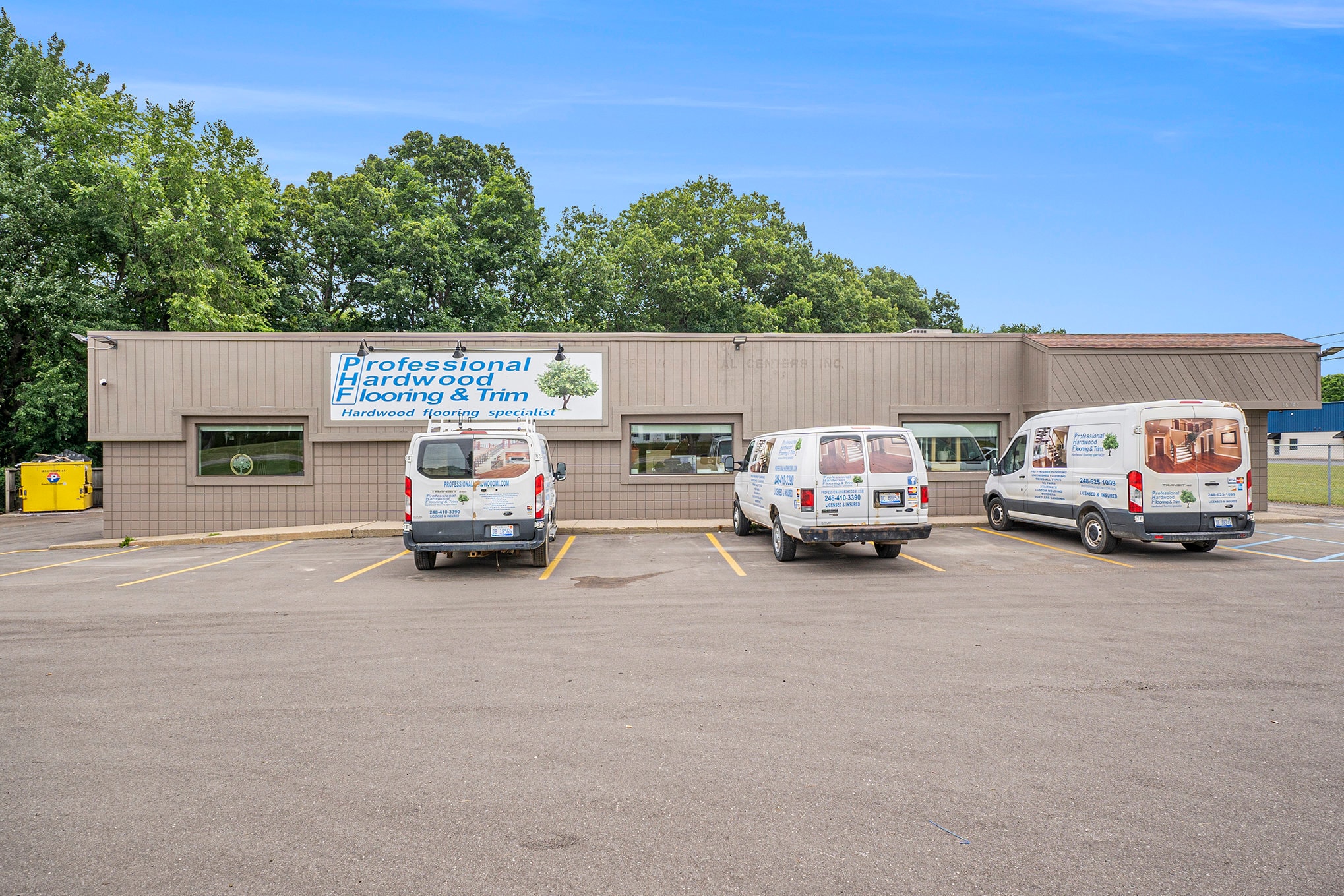 16745 Dixie Hwy, Davisburg, MI for lease Primary Photo- Image 1 of 22