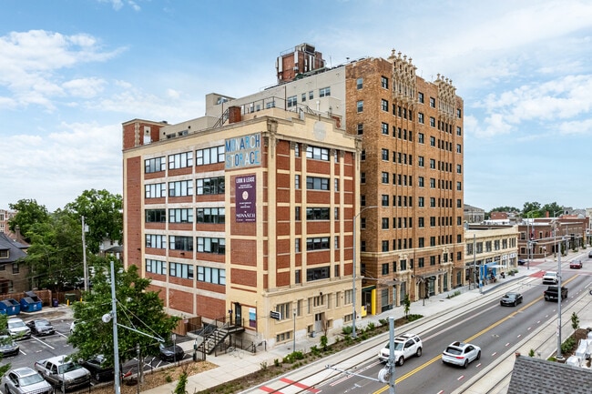 Plus de détails pour 3829-3835 Main St, Kansas City, MO - Commerce de détail à louer