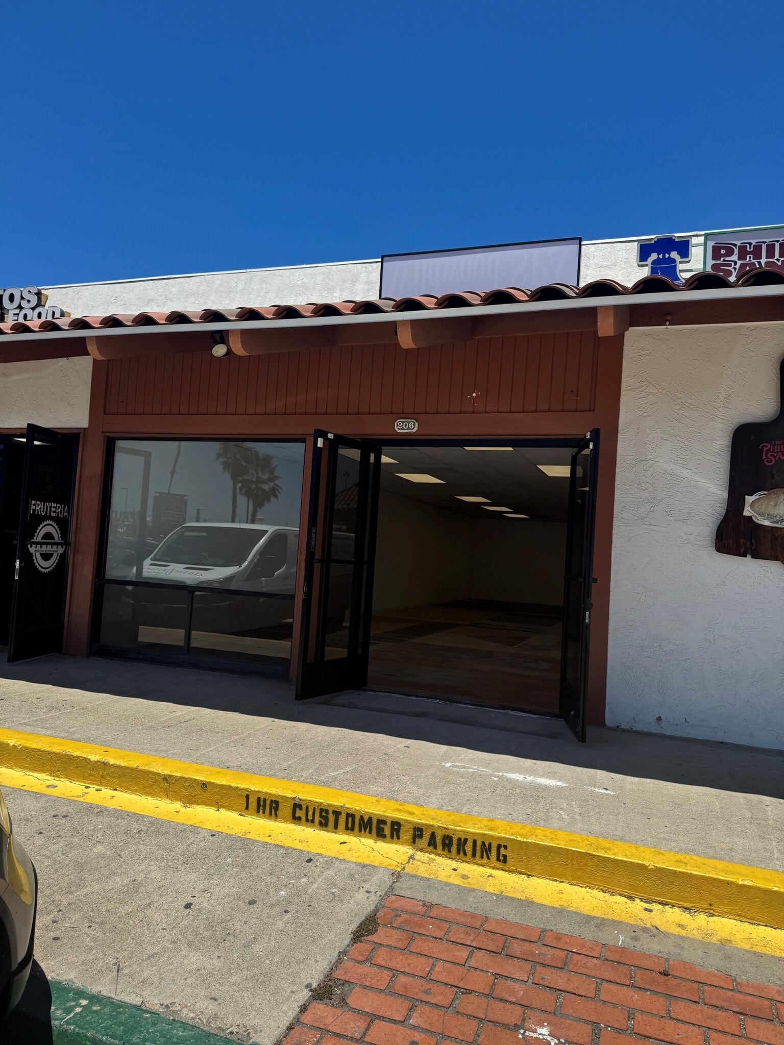 6904 Miramar Rd, San Diego, CA for lease Interior Photo- Image 1 of 4