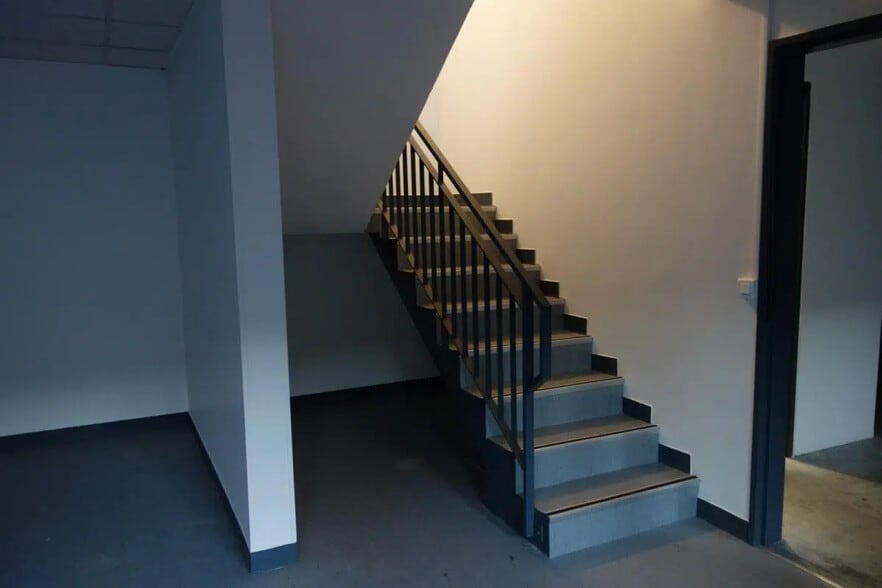 21 Avenue De La Mare, SAINT-OUEN-L'AUMONE à louer - Photo intérieure - Image 3 de 11