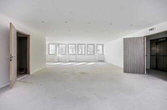 34 Avenue George V, Paris à louer Photo intérieure- Image 1 de 10