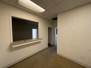 18888 Labin Ct, Rowland Heights, CA for lease Interior Photo- Image 2 of 8