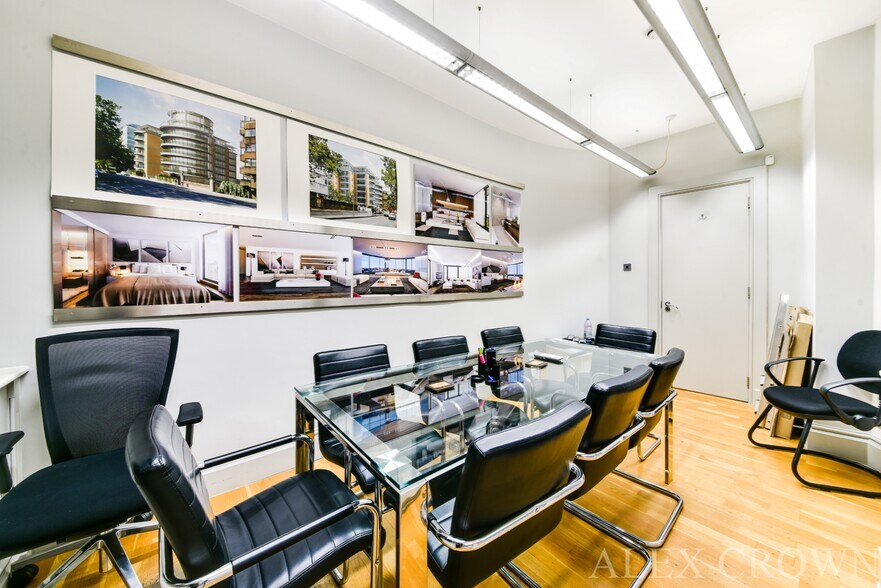 8 Duke St, London for lease - Interior Photo - Image 1 of 6