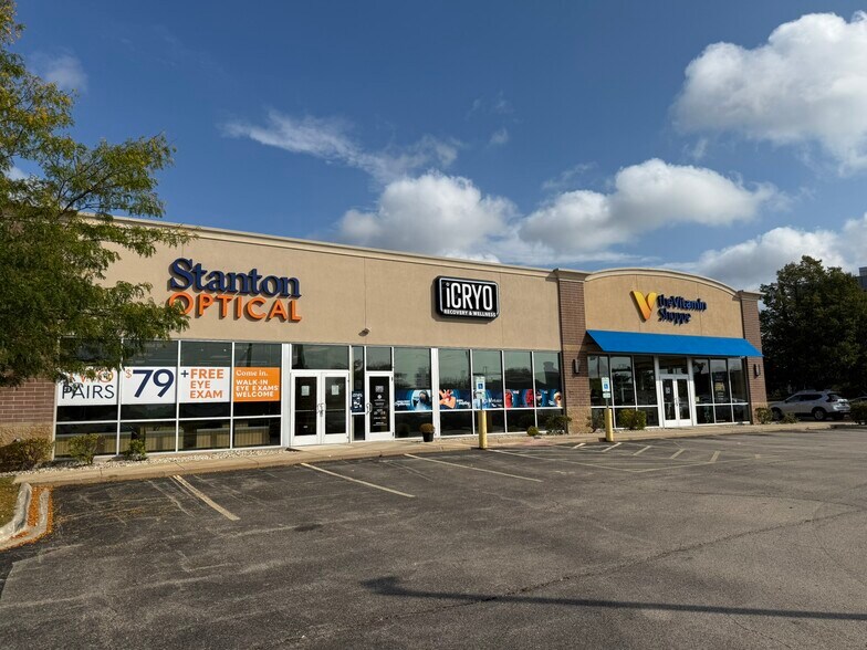 5946 E State St, Rockford, IL à vendre - Photo du bâtiment - Image 2 de 5