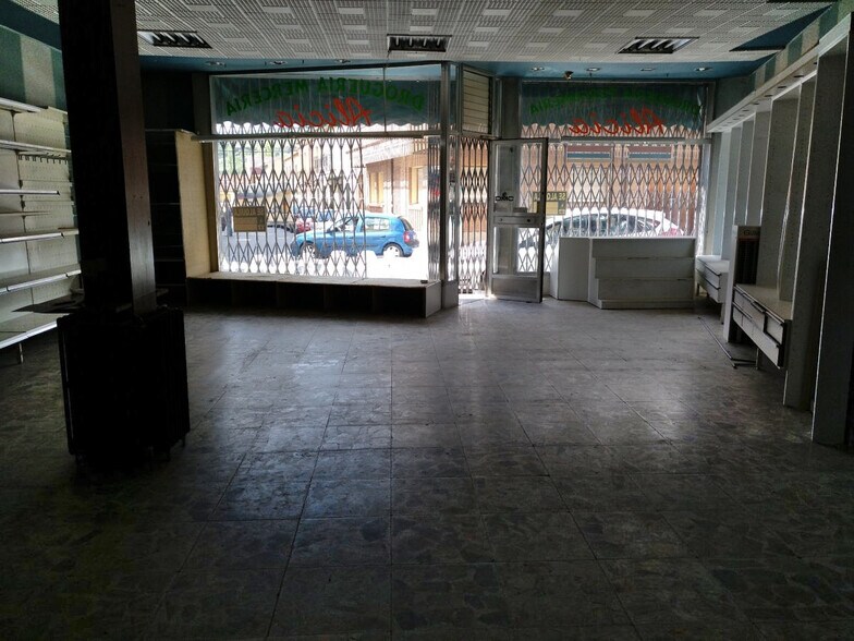 Retail in Segovia, Segovia for lease - Building Photo - Image 1 of 2