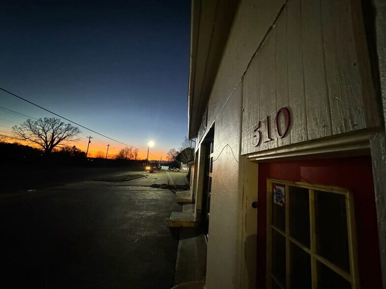 510 N Green St, Morganton, NC à louer - Photo du bâtiment - Image 3 de 13