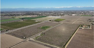More details for SWC W. Caldwell Ave, Visalia, CA - Land for Sale