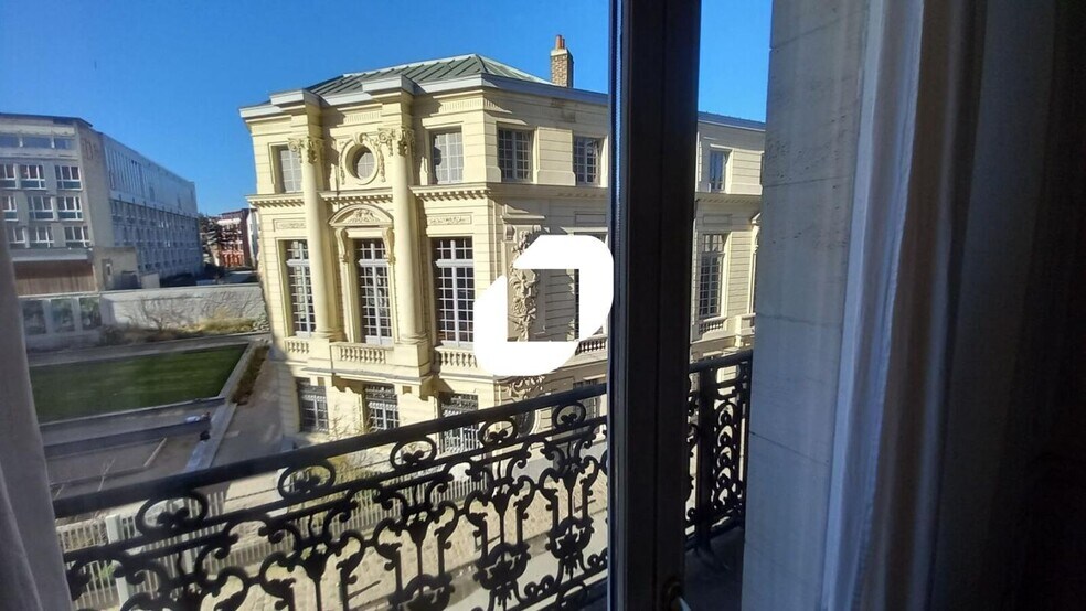 Rue Des Jardins, Lille à louer - Photo du bâtiment - Image 2 de 11