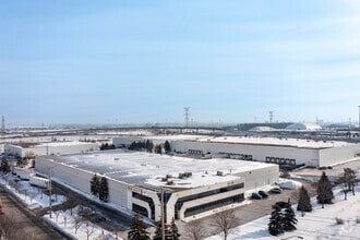 520 Abilene Dr, Mississauga, ON - AERIAL  map view