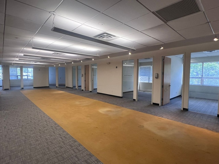 100-110 Midland Ave, Port Chester, NY for lease Interior Photo- Image 1 of 4