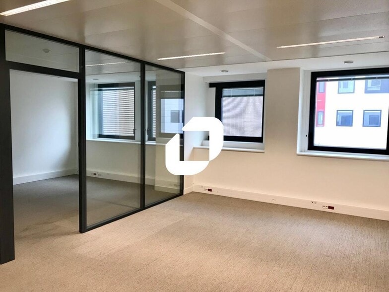 6-8 Rue Du Quatre Septembre, Issy-les-Moulineaux à louer - Photo intérieure - Image 3 de 5