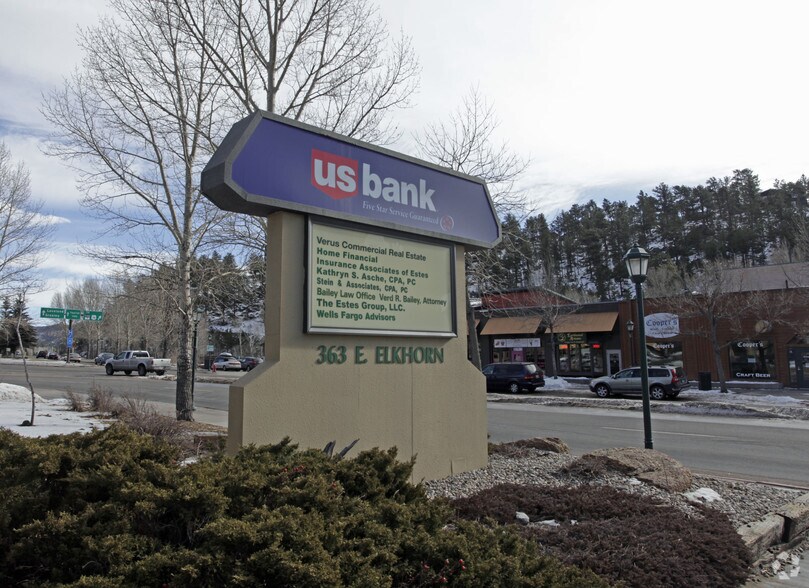 363 E Elkhorn Ave, Estes Park, CO à vendre - Photo du bâtiment - Image 2 de 5