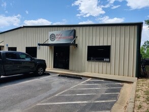 4646 Parkmore Plaza Dr, Milton, FL à louer Photo intérieure- Image 1 de 16