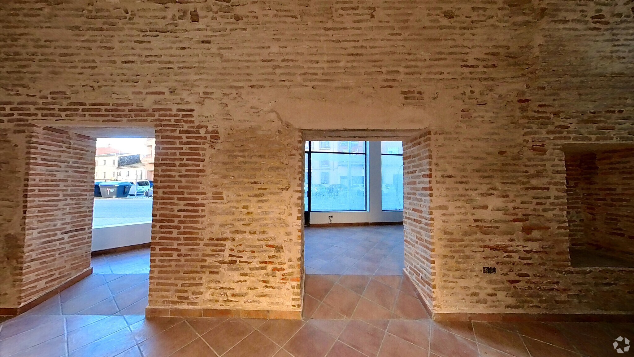 Calle Portiña del Salvador, 13, Talavera de la Reina, Toledo for lease Primary Photo- Image 1 of 8