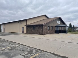 6135 King Rd, Marine City MI - Entrepôt