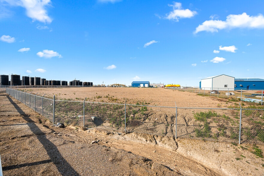 501077 RR13 Airport Rd, Lloydminster, AB for lease - Building Photo - Image 2 of 25