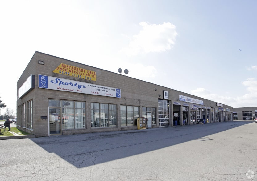 157 East Dr, Brampton, ON for sale - Primary Photo - Image 2 of 2