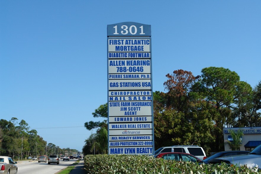 1301 Beville Rd, Daytona Beach, FL à vendre - Photo du bâtiment - Image 2 de 8