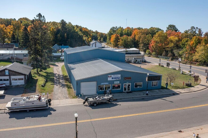 2275 State Highway 17, Phelps, WI à vendre - Photo du bâtiment - Image 2 de 16