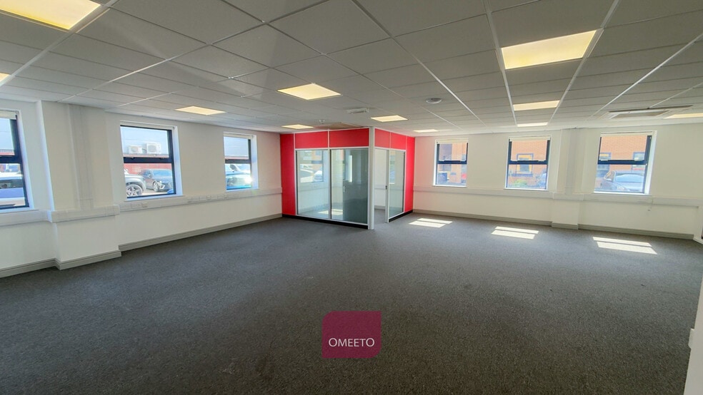 2 Victoria Way, Derby for lease - Building Photo - Image 2 of 8