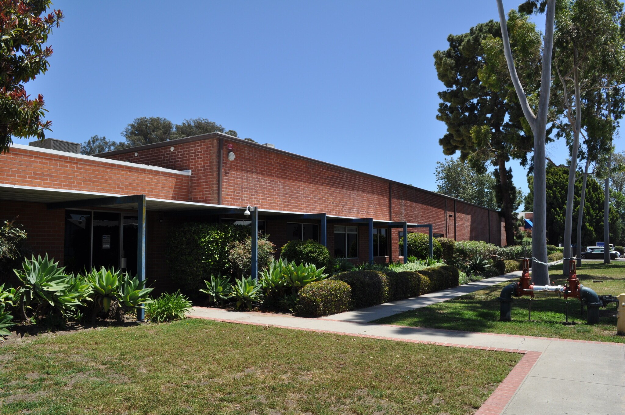 440 Rutherford St, Goleta, CA à louer Photo du bâtiment- Image 1 de 15
