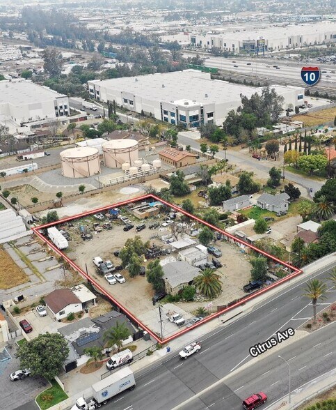 10444 Citrus Ave, Fontana, CA à vendre - Aérien - Image 2 de 5