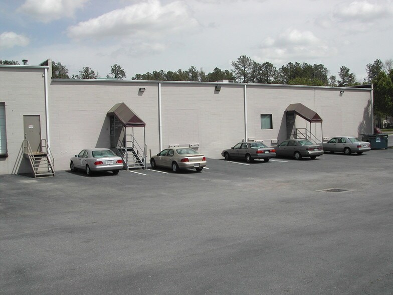 6707 Warwick Rd, Richmond, VA à vendre - Photo du bâtiment - Image 3 de 15