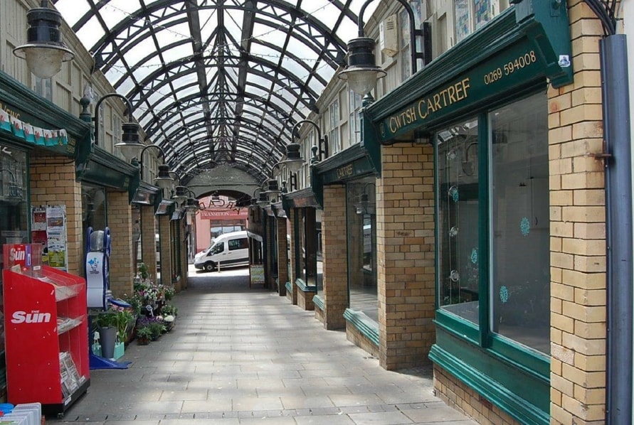 The Arcade, Ammanford for lease Primary Photo- Image 1 of 10