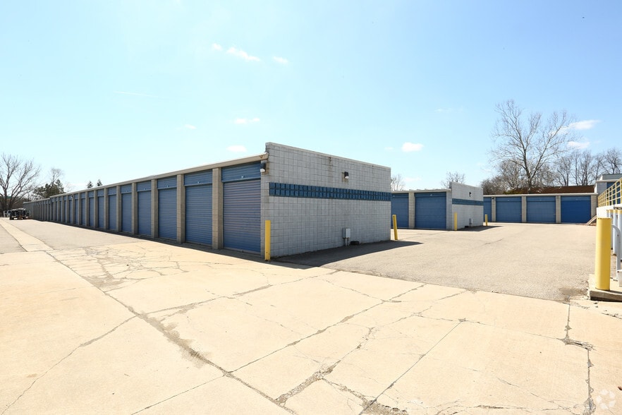 3530 E Ellsworth Rd, Ann Arbor, MI for lease - Building Photo - Image 2 of 14