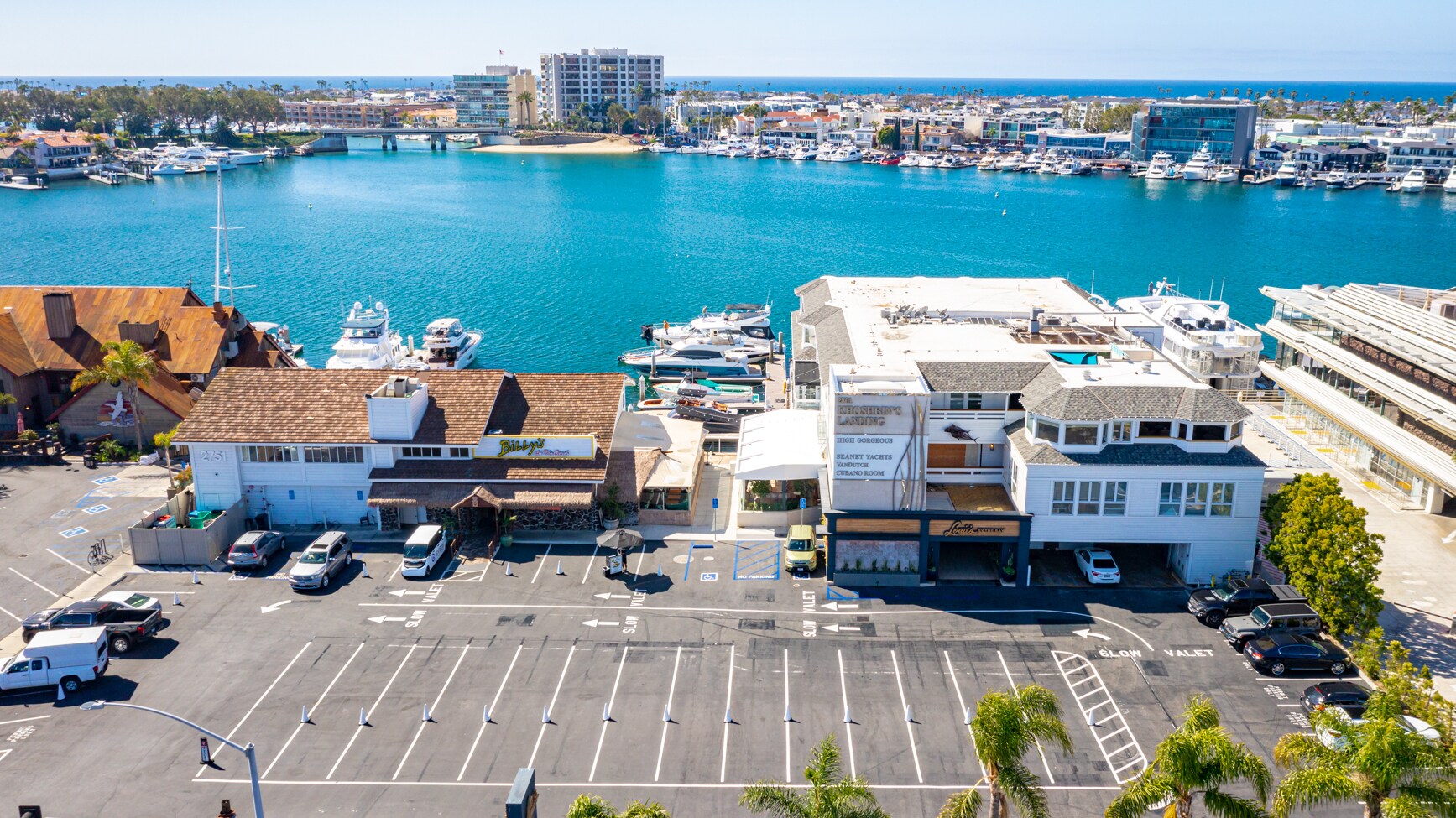 2801 W Coast Hwy, Newport Beach, CA à louer Photo du bâtiment- Image 1 de 34