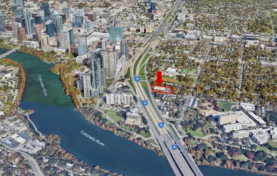 55 N Interstate 35, Austin, TX à louer - Photo du bâtiment - Image 3 de 3