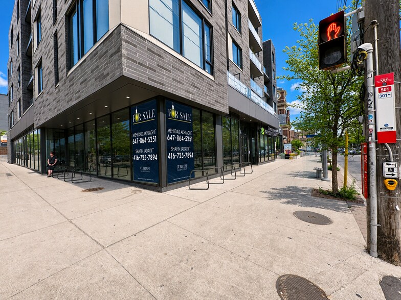 1884 Queen St E, Toronto, ON à vendre - Photo du bâtiment - Image 2 de 14