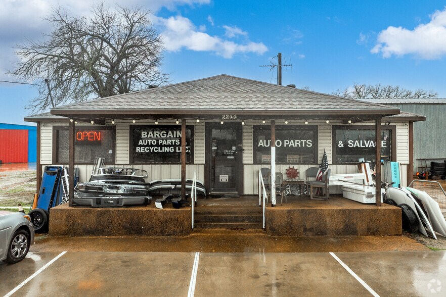 2244 Highway 69 S, Greenville, TX à vendre - Photo du bâtiment - Image 3 de 20
