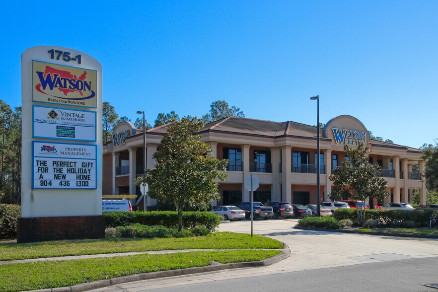 175 Hampton Point Dr, Saint Augustine, FL à louer - Photo du bâtiment - Image 2 de 6