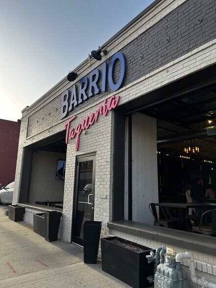 408 E 31st St, Kansas City, MO for lease - Building Photo - Image 2 of 5