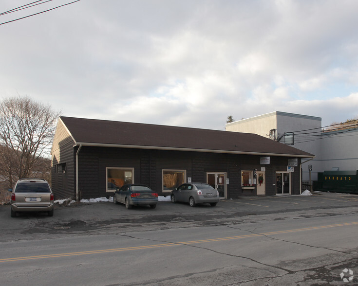 8 Anthony St, Hillsdale, NY for lease - Primary Photo - Image 1 of 2