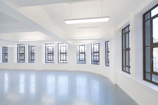 Plus de détails pour 100 Queen St, Glasgow - Bureau à louer