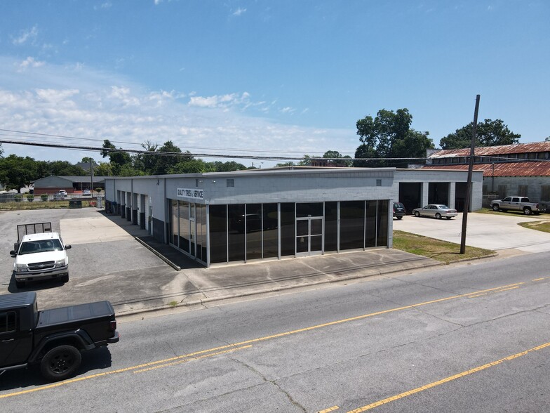 140 W 3rd St, Washington, NC for lease - Building Photo - Image 2 of 6